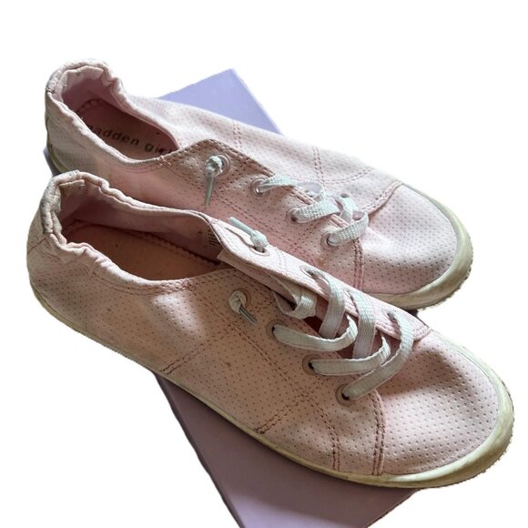 Madden Girl by Steve Madden - Baailey P Sneakers - Picture 2 of 4